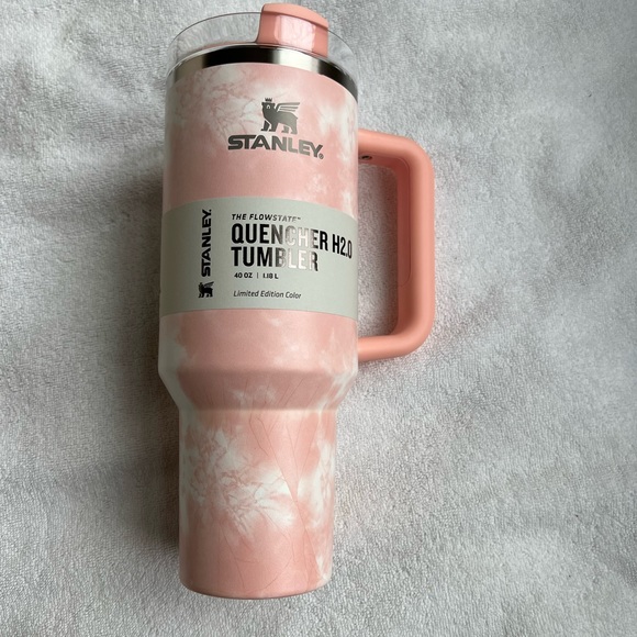 Stanley Other - Stanley Adventure Quencher H2.0 Tumbler Straw 40oz Peach Tie Dye LIMITED EDITION